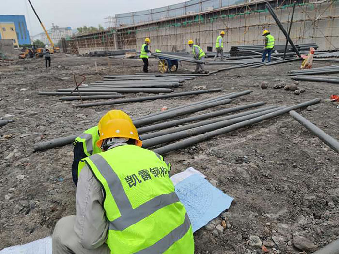 青岛螺栓球网架结构