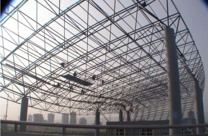 青岛厂房网架结构可用在哪些地方，厂房网架结构具有哪些优势